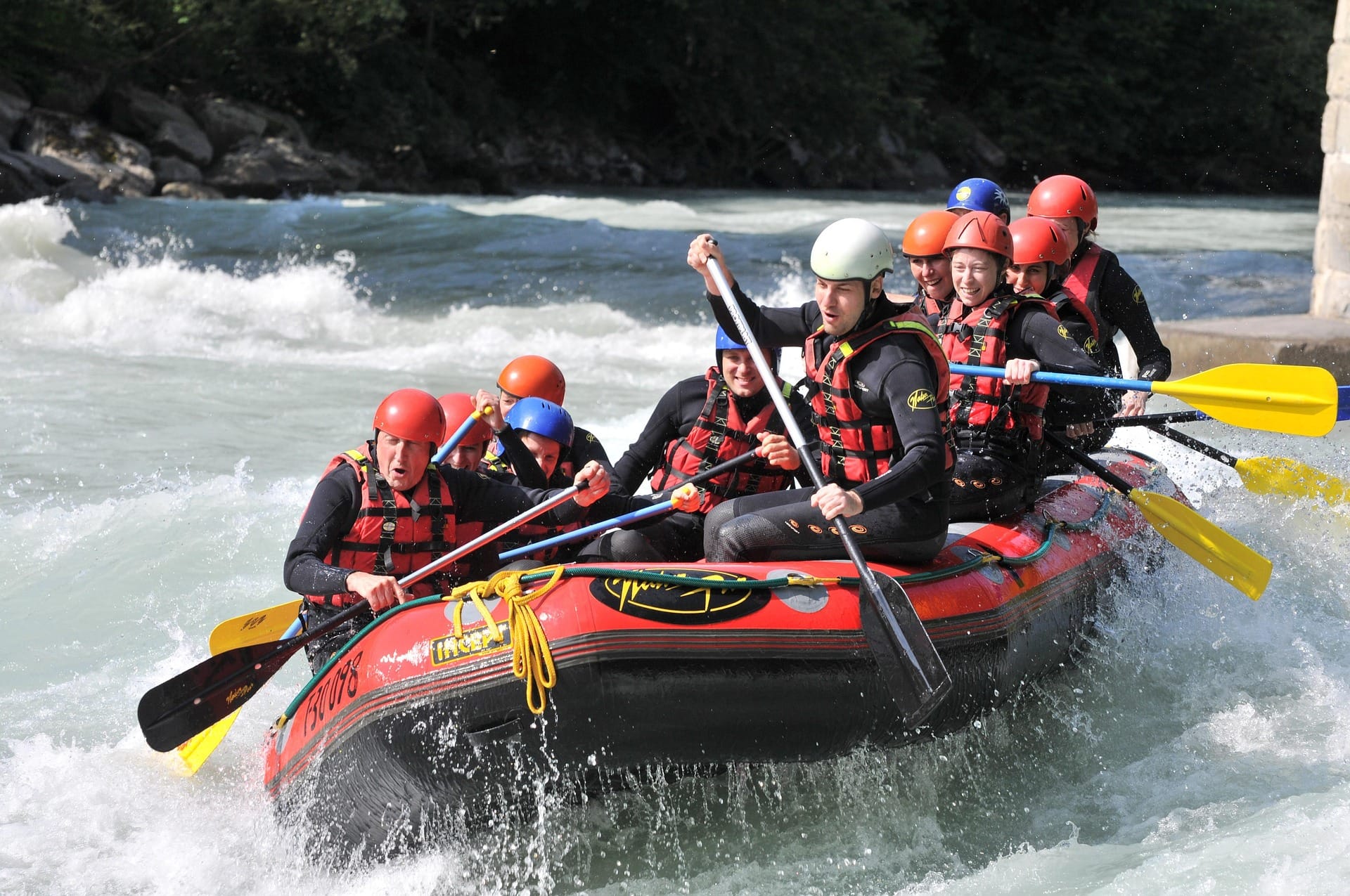 Rafting Interlaken - Whitewater Action